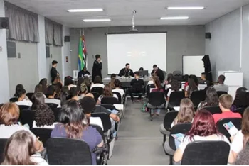 Salão Nobre, um dos auditórios da Uniara